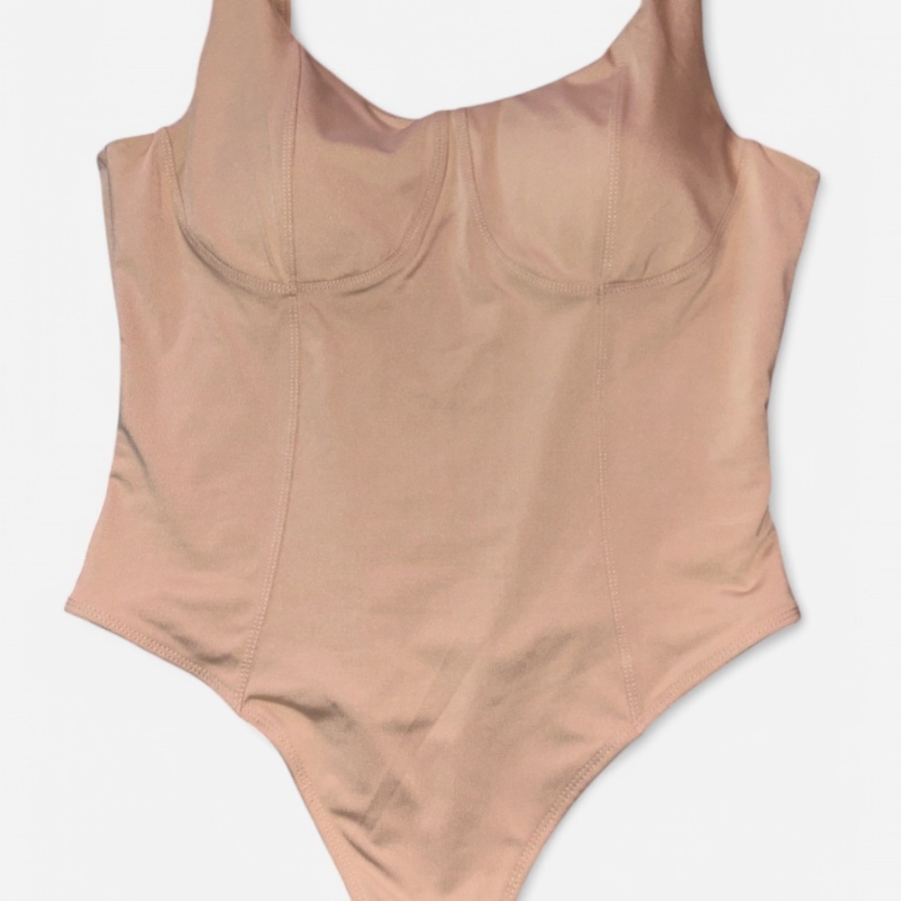 Sleeveless bodysuit